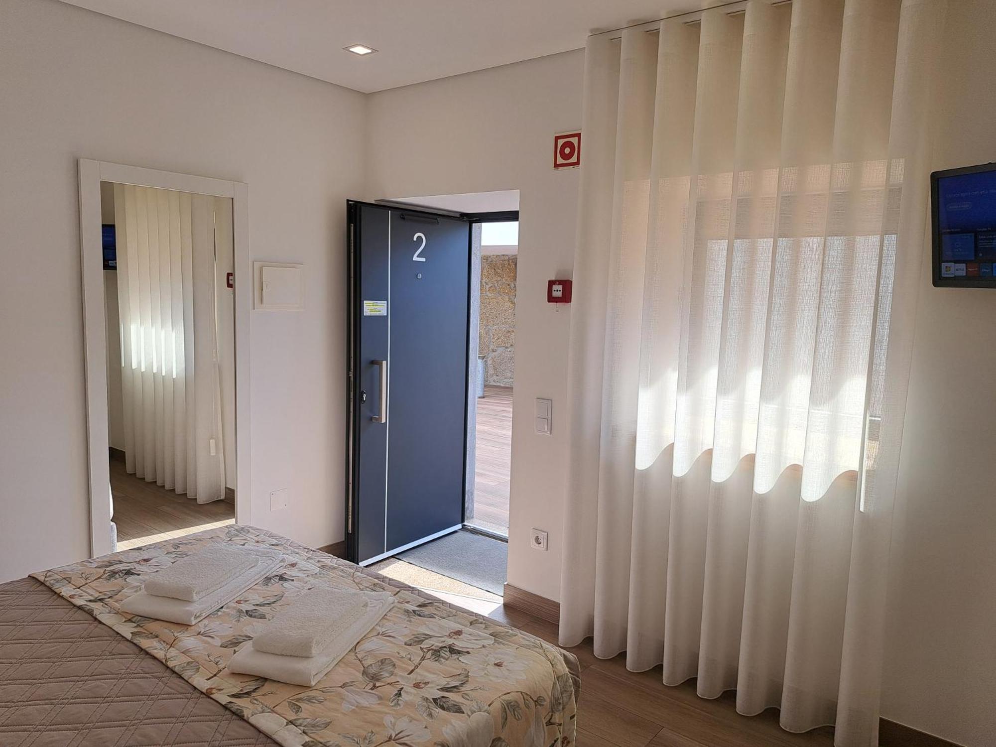 Agrafonte Guest House Pacos de Ferreira Luaran gambar